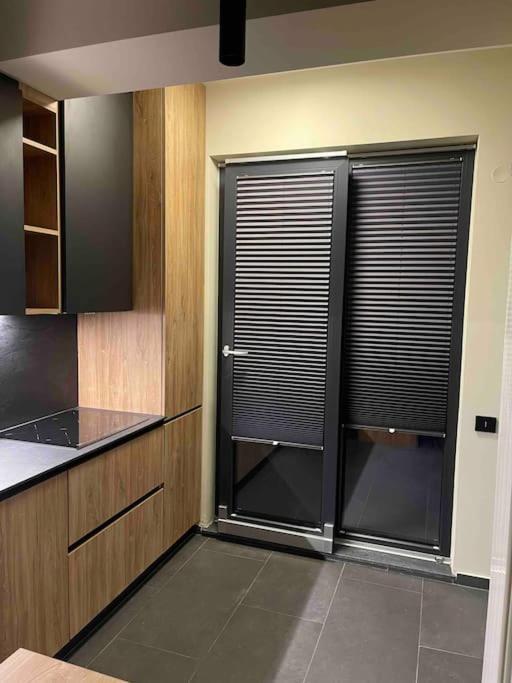 Ath Modern Homes - Luxury Apartment In The City Center Iasi Extérieur photo