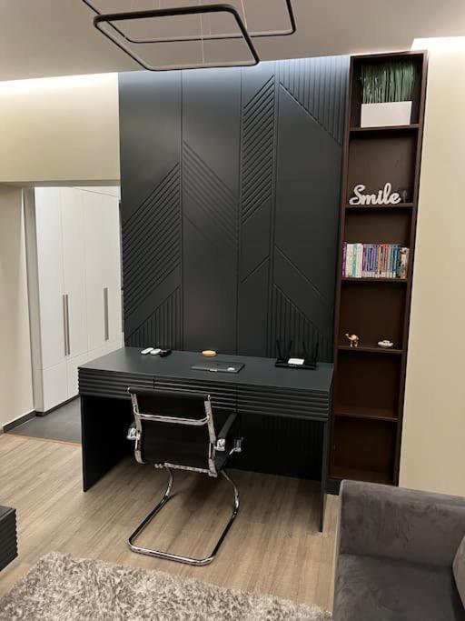 Ath Modern Homes - Luxury Apartment In The City Center Iasi Extérieur photo